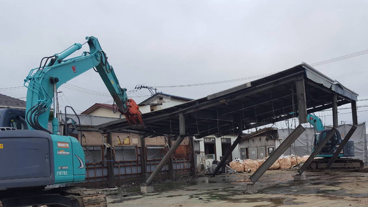 建物解体工事・産業廃棄物収集運搬業・土木工事・リフォーム事業・販売事業の三建グループ株式会社の各種工事写真2